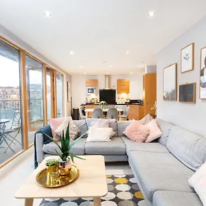 Cartier House At The Leeds Dock Apartment Leeds (West Yorkshire)