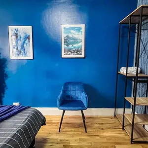 Holiday home Swanky Townhouse In The Heart Of East, London